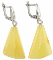 Сережки бурштинові в фігурному кріпленні